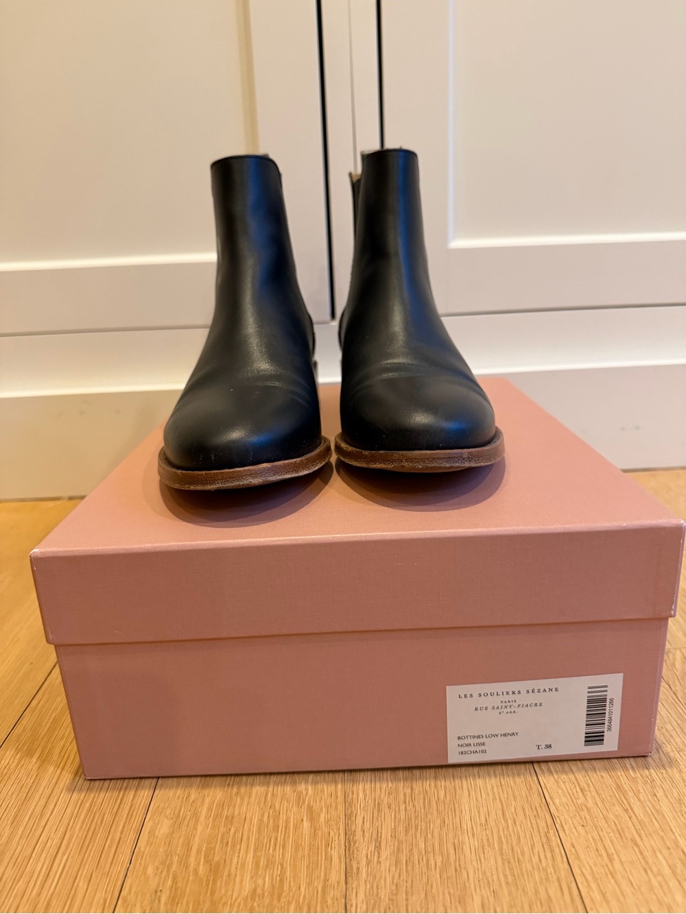 Sezanne Chelsea Boot (Low Henry) - Picture 2 of 6
